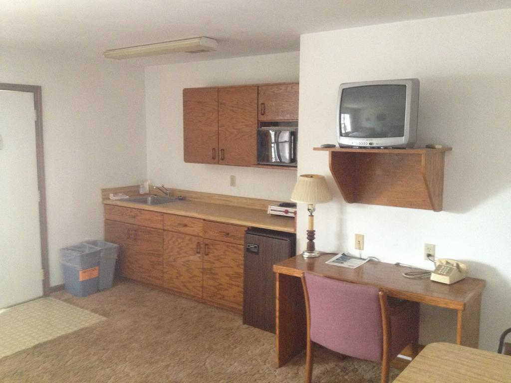 Cool City Motel Two Rivers Extérieur photo